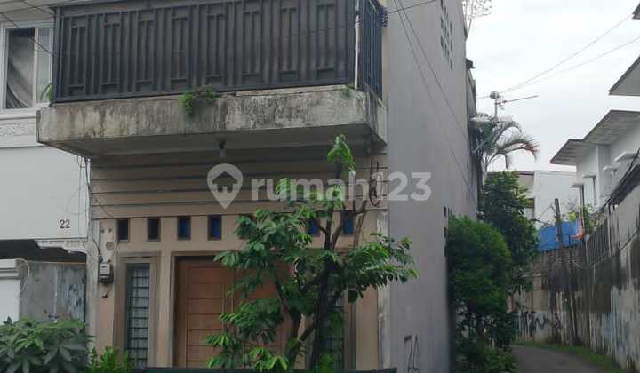 For Sale Strategic House in Lebak Bulus Fatmawati, South Jakarta For Sale Strategic House in Lebak Bulus Fatmawati, South Jakarta