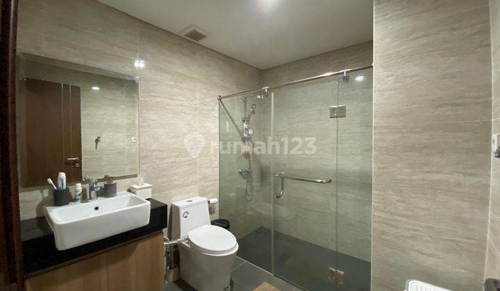 For Rent Apartemen Southgate Residence 2BR Full Furnish  2