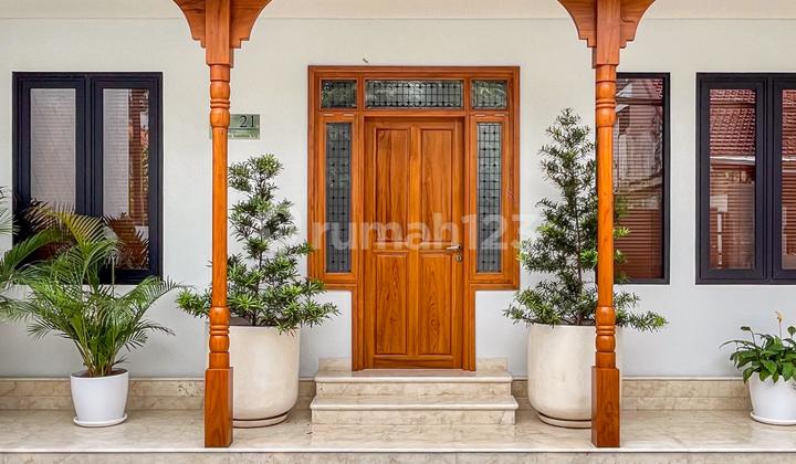 For Rent Rumah Mewah di Kebayoran Lama Cocok untuk Kantor 2