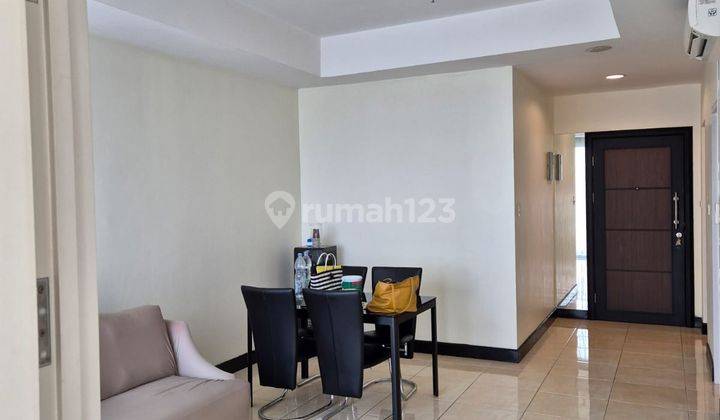 ruang makan for rent apartment essence darmawangsa