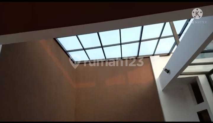 Ruko for Rent Puri Gandeng 9X23m West Jakarta 2