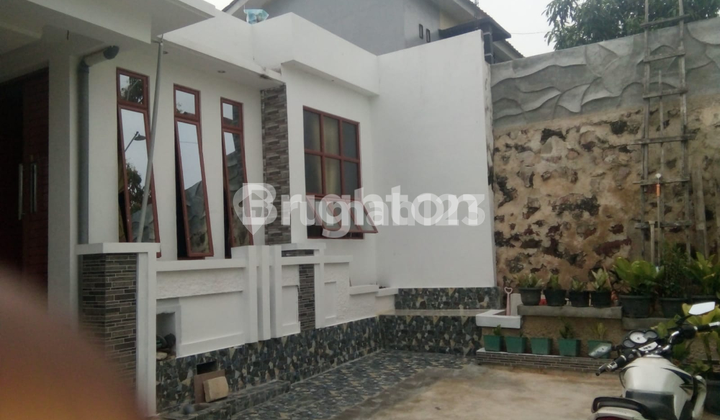Rumah Cantik di Siriaon Regency Tiban Indah Sekupang 2