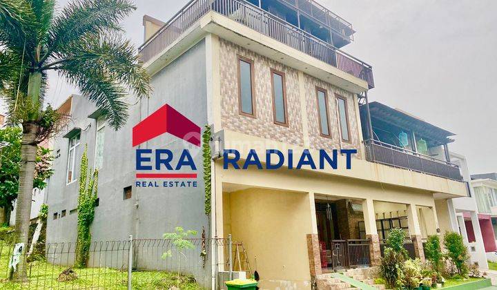 Dijual Rumah 3 Lantai Siap Huni di Emerald Town House, Distrik Emerald Bintaro 1