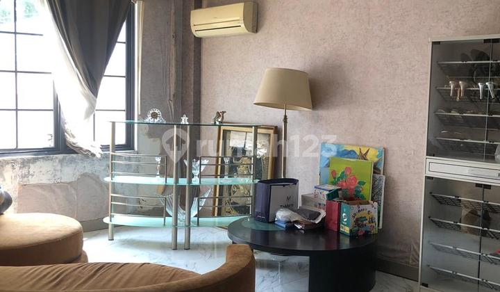 Dijual Rumah Tua Sederhana Hitung Tanah di Cipete, Jakarta Selatan. 2