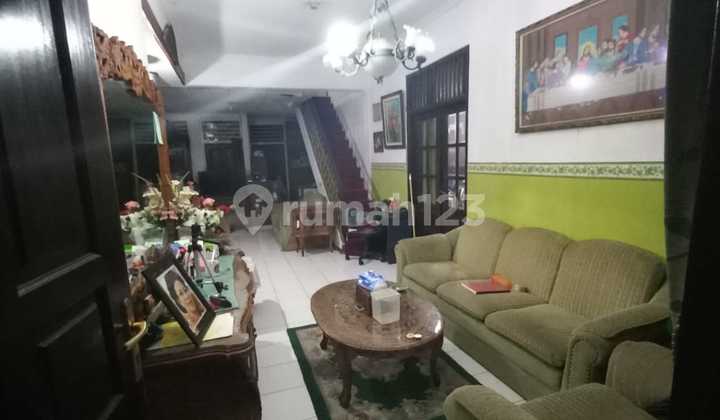 For Sale 2-Story House Price Close to NJOP in Bintaro, South Jakarta. 2