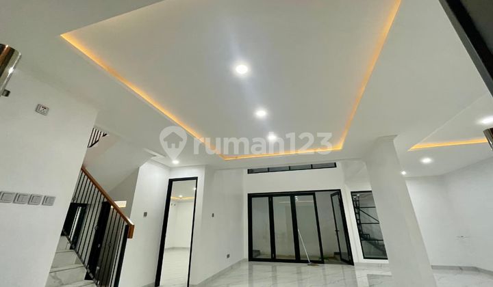 Dijual Rumah Baru Mewah Modern di Bintaro Jaya Sektor 9
