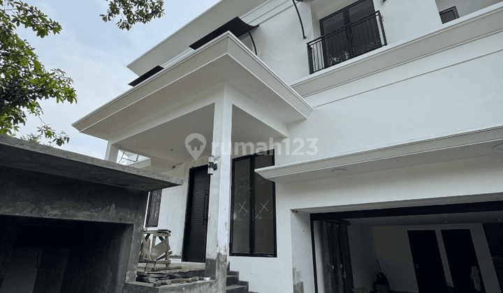 Rumah Baru, American Classic , Strategis Belakang Citos  2