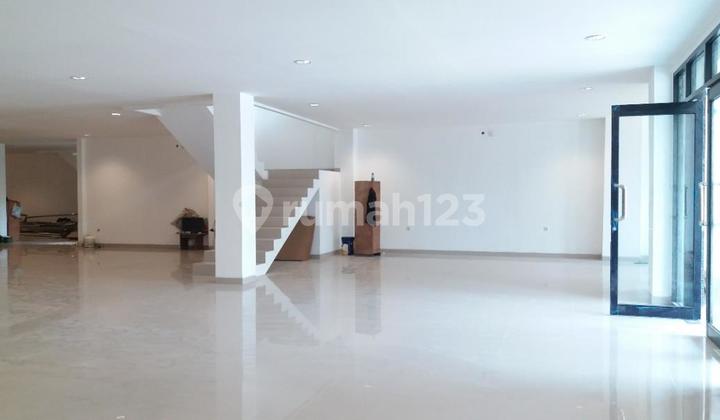 Strategic Office Building Near Jorr Cbd Simatupang Access