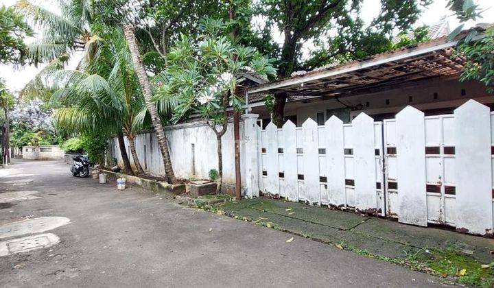 Rumah Lama Siap Huni Di Kawasan Cipete 1