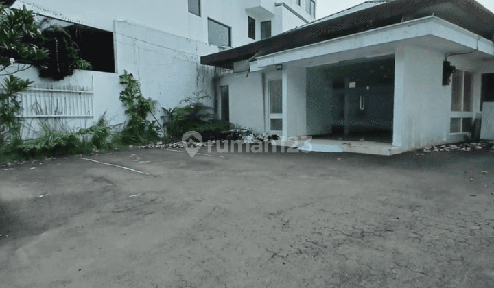 Rumah Lama, Butuh Renovasi, Strategis, Walk In Distance To Scbd  1