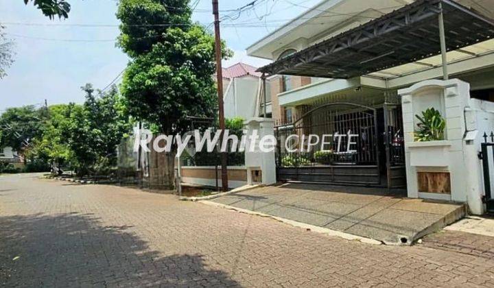 Rumah Cantik Dalam Komplek Di Lebak Bulus  2