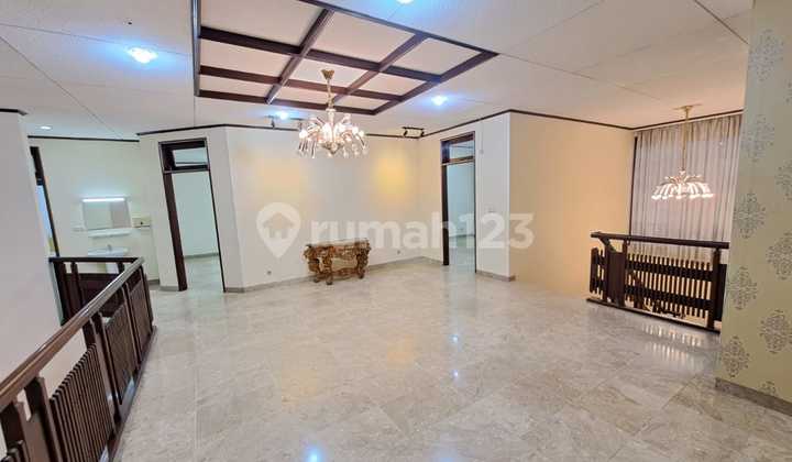 Ready-to-Live House, Suitable for Strategic Office, Near Gandaria City 2