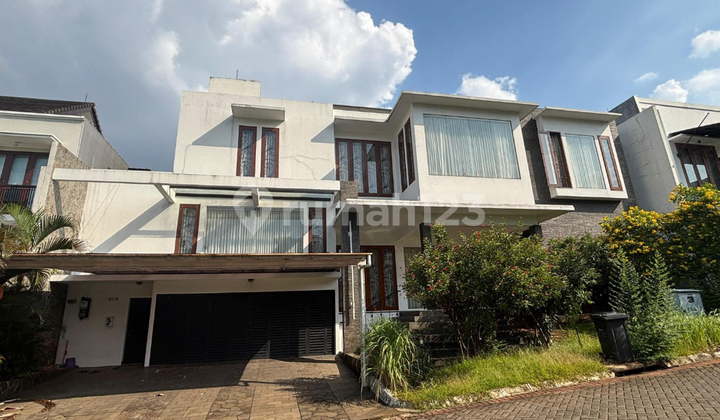 Rumah Siap Huni di Kawasan Lebak Bulus Rumah Siap Huni di Kawasan Lebak Bulus