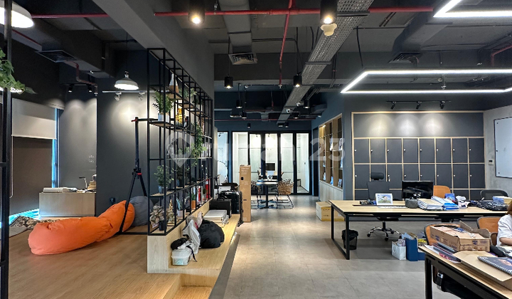 Office Space Full Furnish , Siap Huni Di Kawasan SCBD