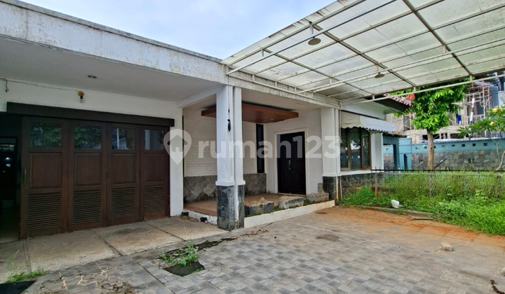 Rumah Cantik Siap Huni di Kawasan Senayan Rumah Cantik Siap Huni di Kawasan Senayan