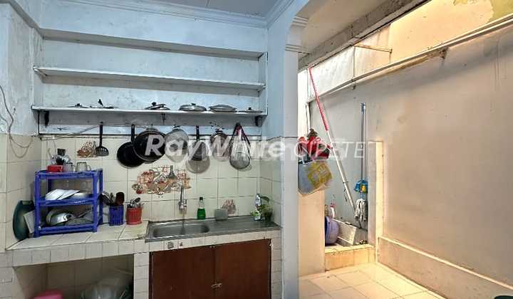 Llama House in Radio Dalam, South Jakarta 2