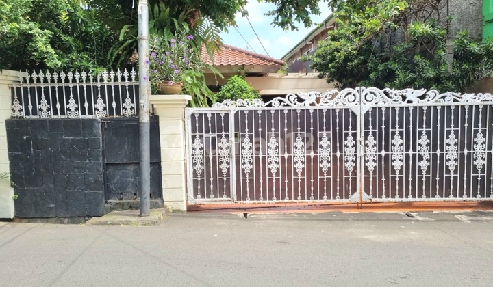 Serene Home, In a Quiet Neighborhood, Strategically Located in Bangka Area 2