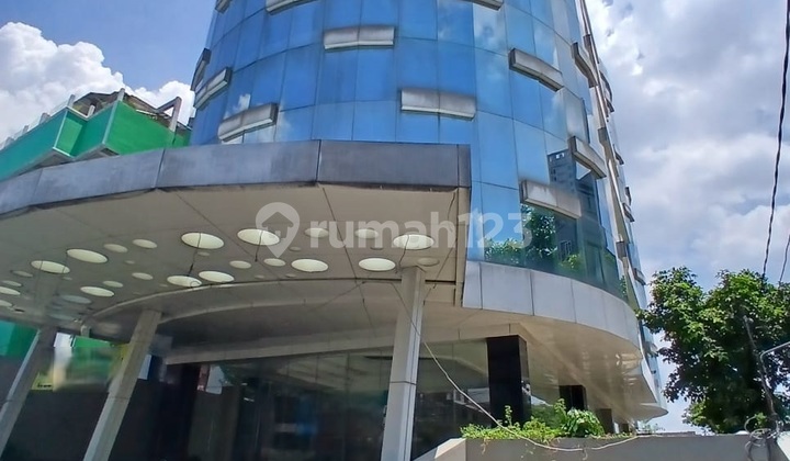 New Building Ready for Occupancy in the Warung Buncit Area New Building Ready for Occupancy in the Warung Buncit Area