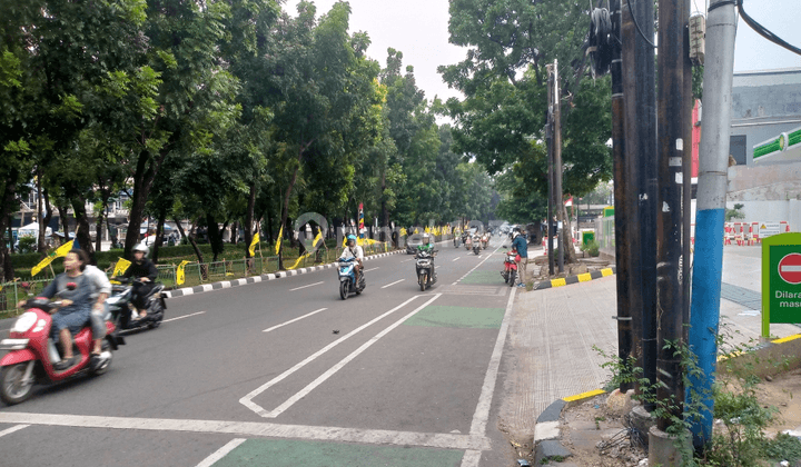 Tanah Datar Siap Bangun, Strategis Dekat Kawasan Bisnis Kuningan 2