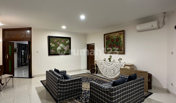 Rumah Siap Huni Dekat Kawasan Kemang dan Akses Jorr Ampera 2