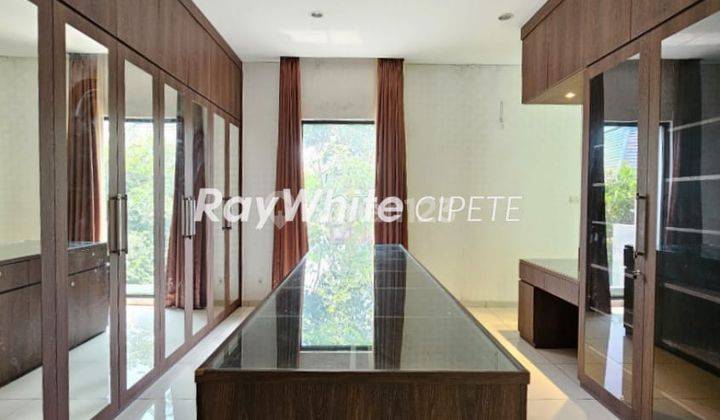 Rumah Minimalis Modern, Exclusive Cluster, Strategis Dekat St MRT 2