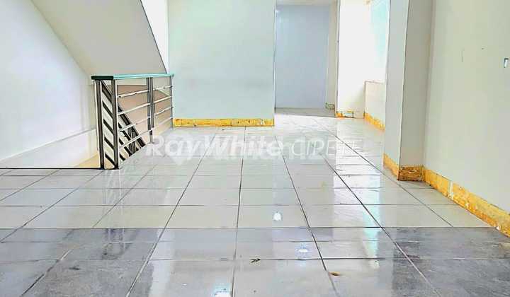 3.5-Story Shop House and Additional Building in Cipete - Fatmawati Commercial Center 2