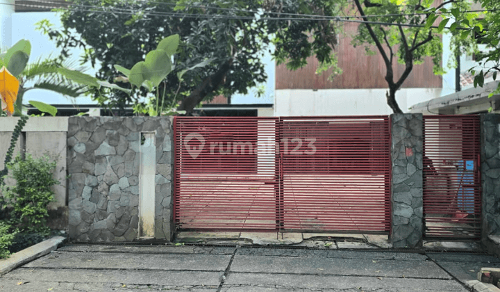 Rumah Mewah Siap Huni, Lokasi Di Kawasan Kebayoran Baru 1