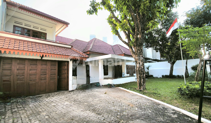 Rumah Siap Huni di Kawasan Menteng