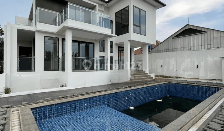 Rumah Cantik, Modern, Siap Huni, Dalam Kluster 8619  1