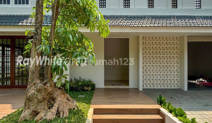 Rumah Bagus Siap Huni di Simprug Golf Jakarta Selatan 2