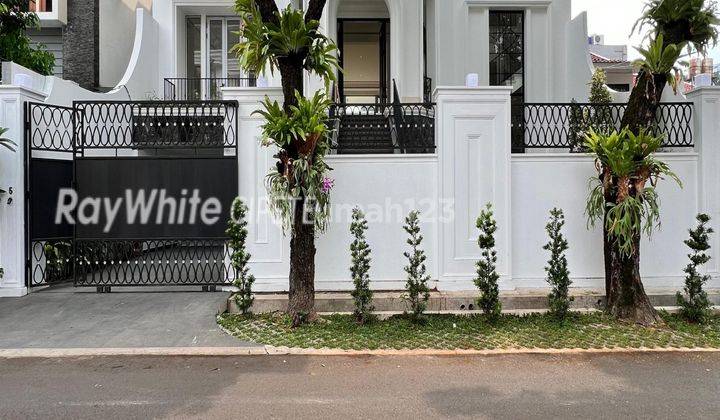 Rumah American Classic Baru Dan Mewah Di Kebayoran Baru 1