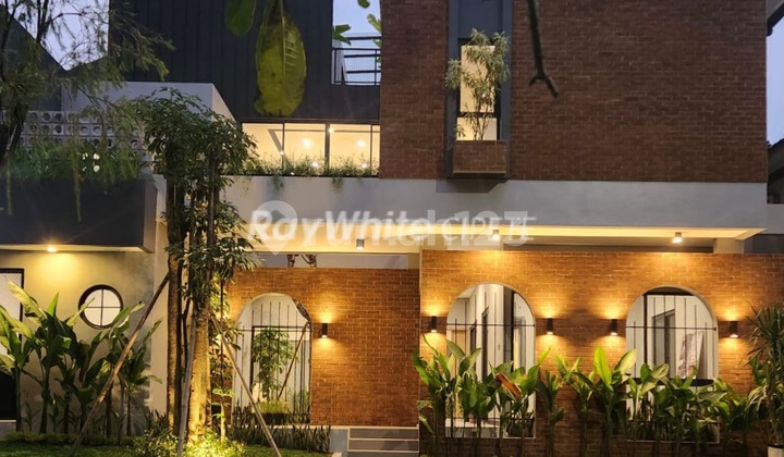 Beautiful Modern Design House in The Green BSD 2