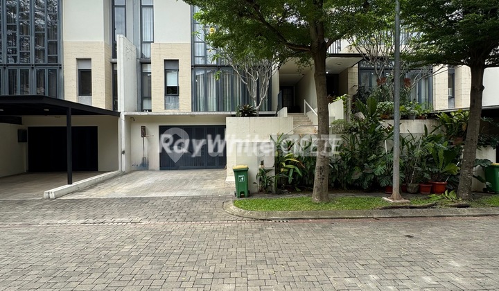 Navapark Bsd Cluster Lancewood Rumah Siap Huni