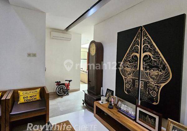 Rumah Bagus dan Nyaman di Permata Hijau 2