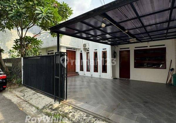 Rumah Siap Huni Terawat di Gandaria Selatan Cilandak 2