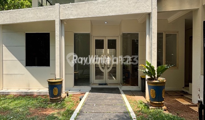 Rumah Terawat Cocok Untuk Rumah Atau Kantor Di Kebayoran Baru