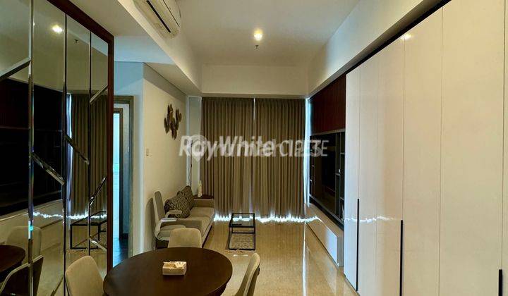 Southgate Tower Elegance Tanjung Barat Full Furnished 2