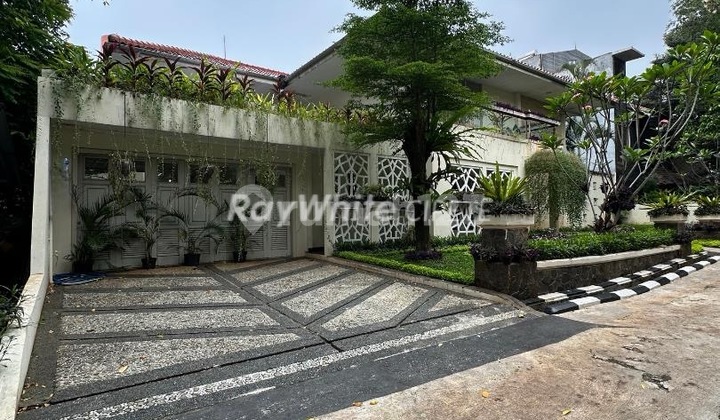 Rumah Cantik Dan Siap Huni Di Ampera Area Kenanga 2