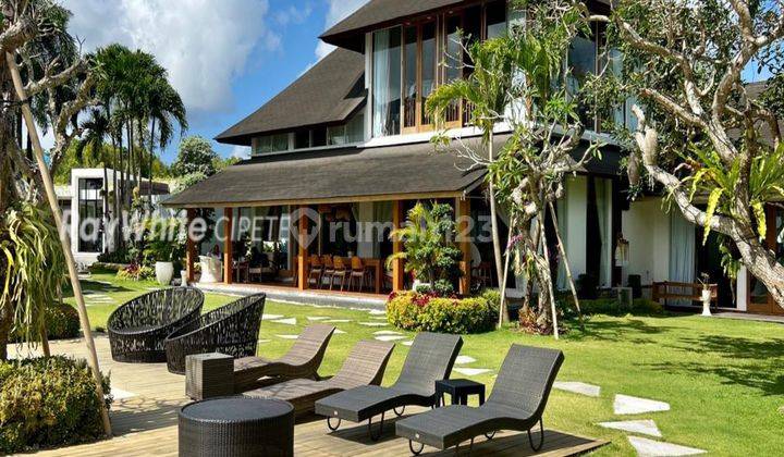 Rumah Villa Mewah Seaview di Pecatu Bali 2