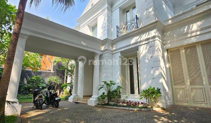 Rumah Mewah American Classic Di Menteng Jakarta Pusat 1