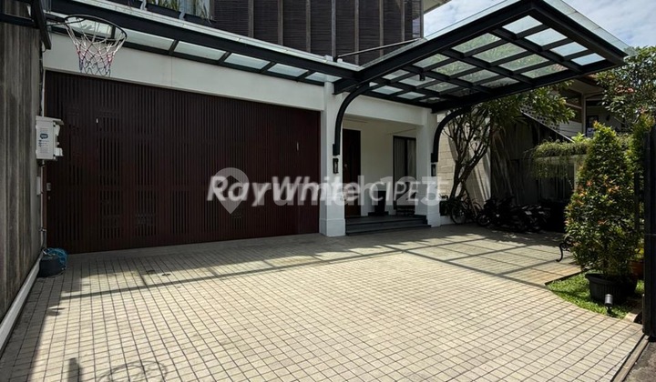 Rumah Mewah Tropical Furnished Di Cipete
