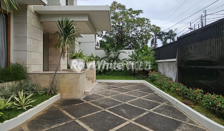 Rumah Bagus Design Tropical Di Kemang 2