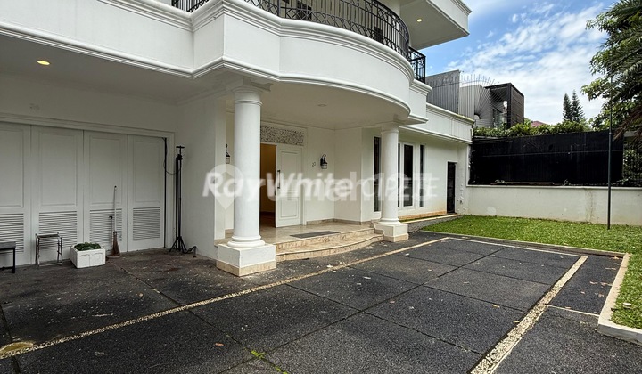 Nice and Ready-to-Occupy House in Pondok Indah