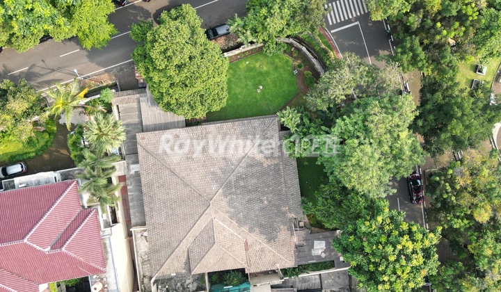 Rumah Tua Hitung Tanah Di Kebayoran Baru