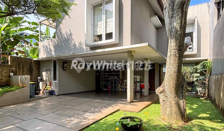 Rumah Tropical Modern Di Bintaro Jakarta Selatan 2