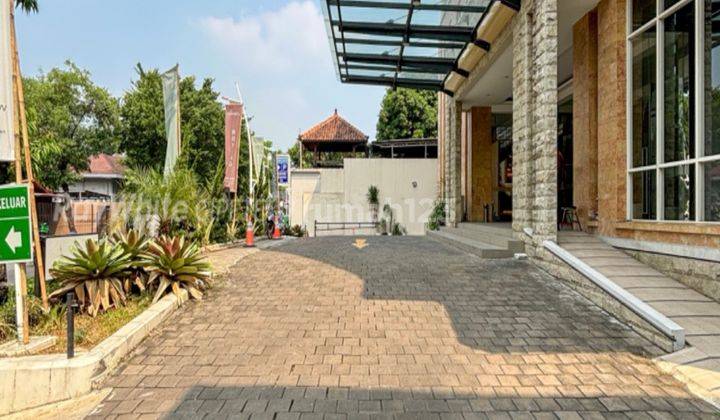 Gedung Siap Pakai Bagus Di Kemang Raya 2