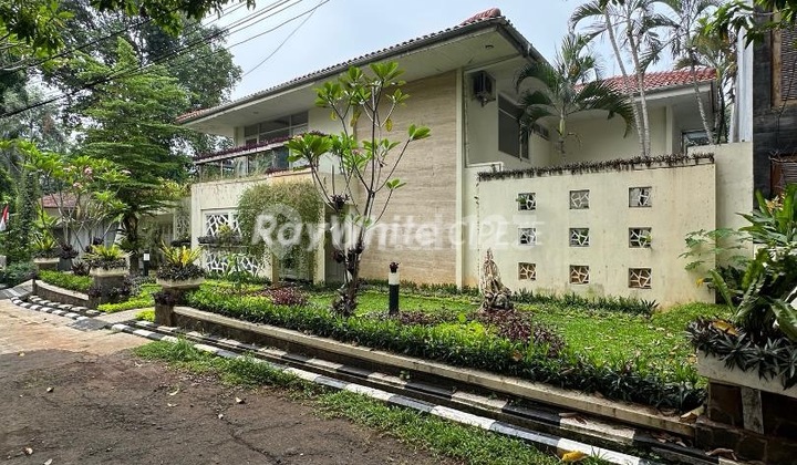 Rumah Cantik Dan Siap Huni Di Ampera Area Kenanga