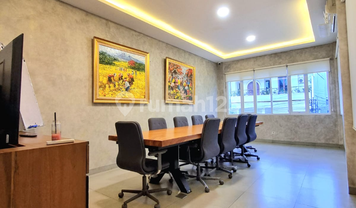 Rukan Gedung Disewakan di Tebet Jakarta Selatan