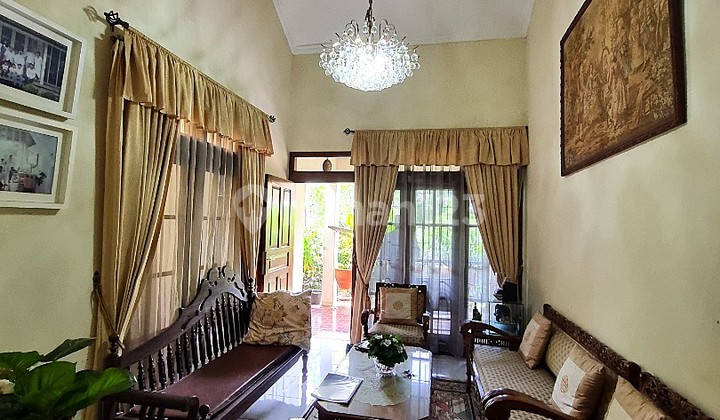 House for Sale in Pondok Indah, South Jakarta, Strategic Location