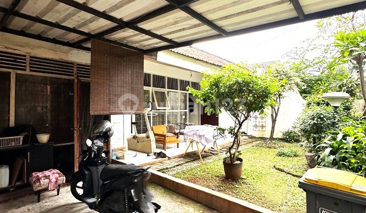 Rumah Lama Hitung Tanah Dalam Komplek Cipete Selatan Jakarta